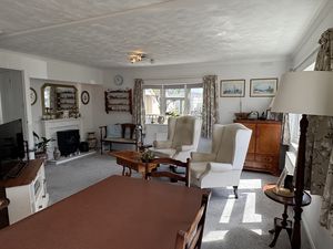 Living Room- click for photo gallery